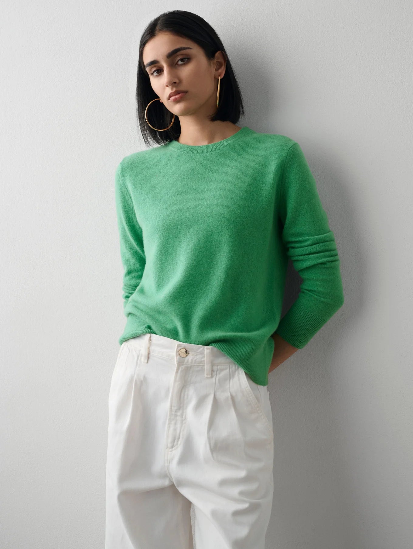 Essential cashmere crew- retro green
