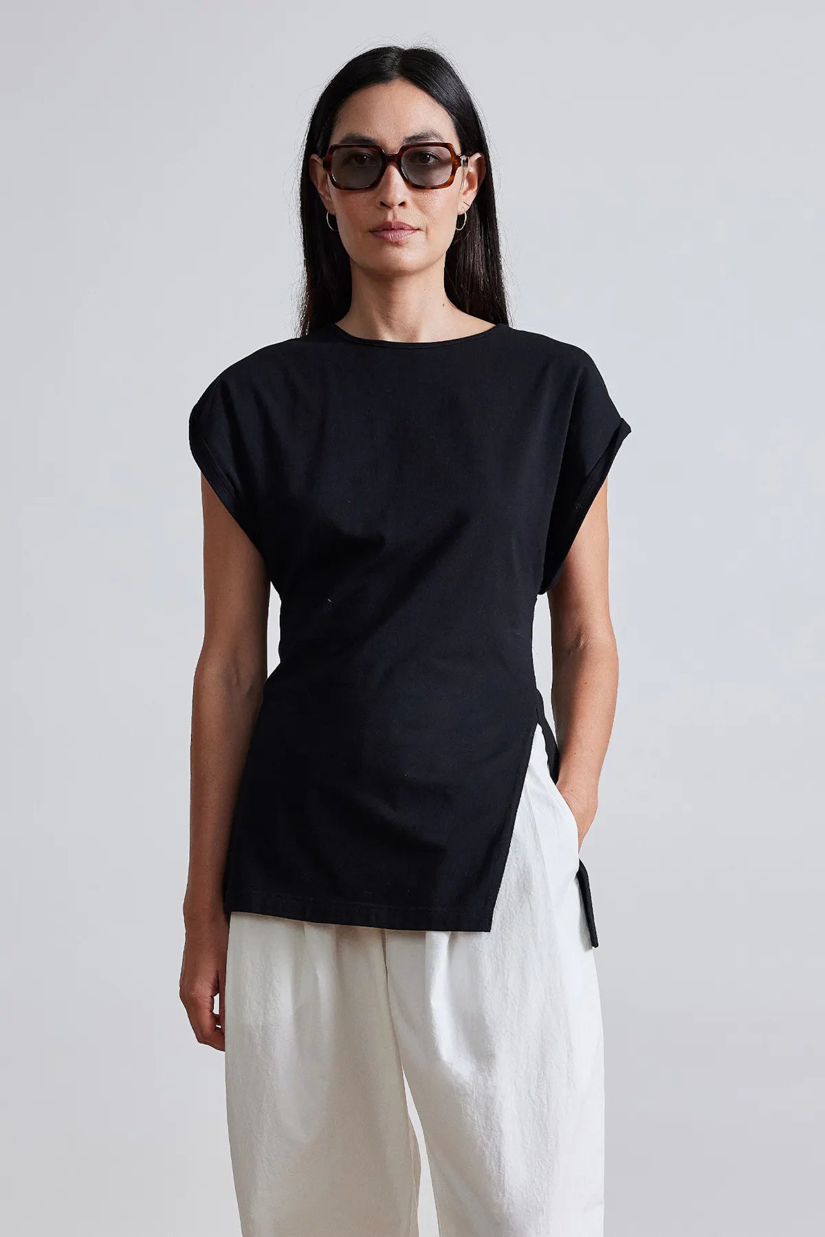 Asymmetric tunic tee - Black