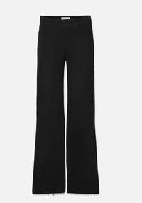 Le Palazzo crop raw after - Blackfinn