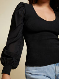 Della top - jet black