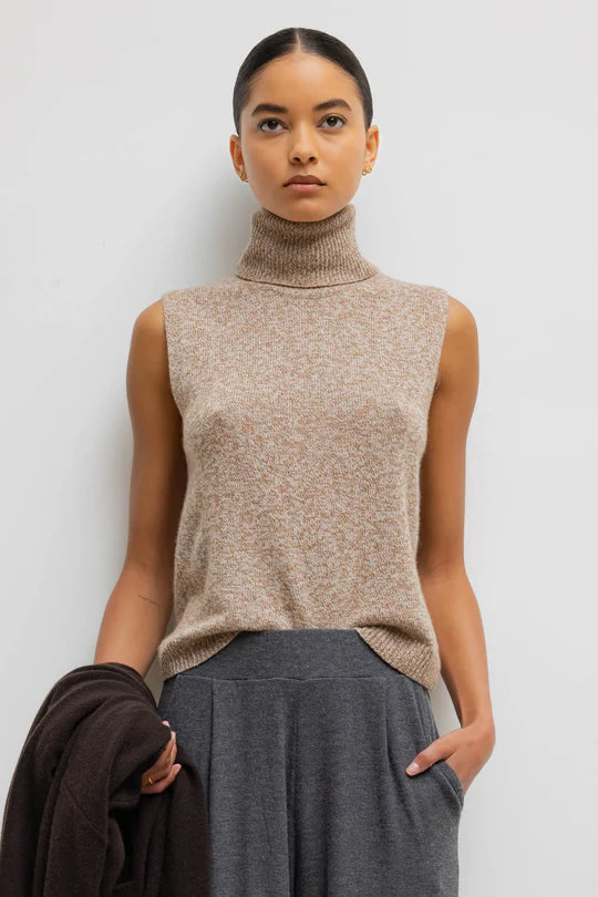 Zoe sleeveless turtleneck -Oatmeal