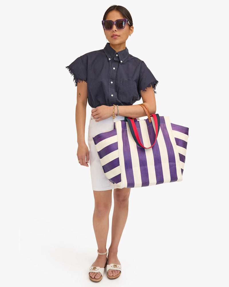 Beach tote w/ flat clutch