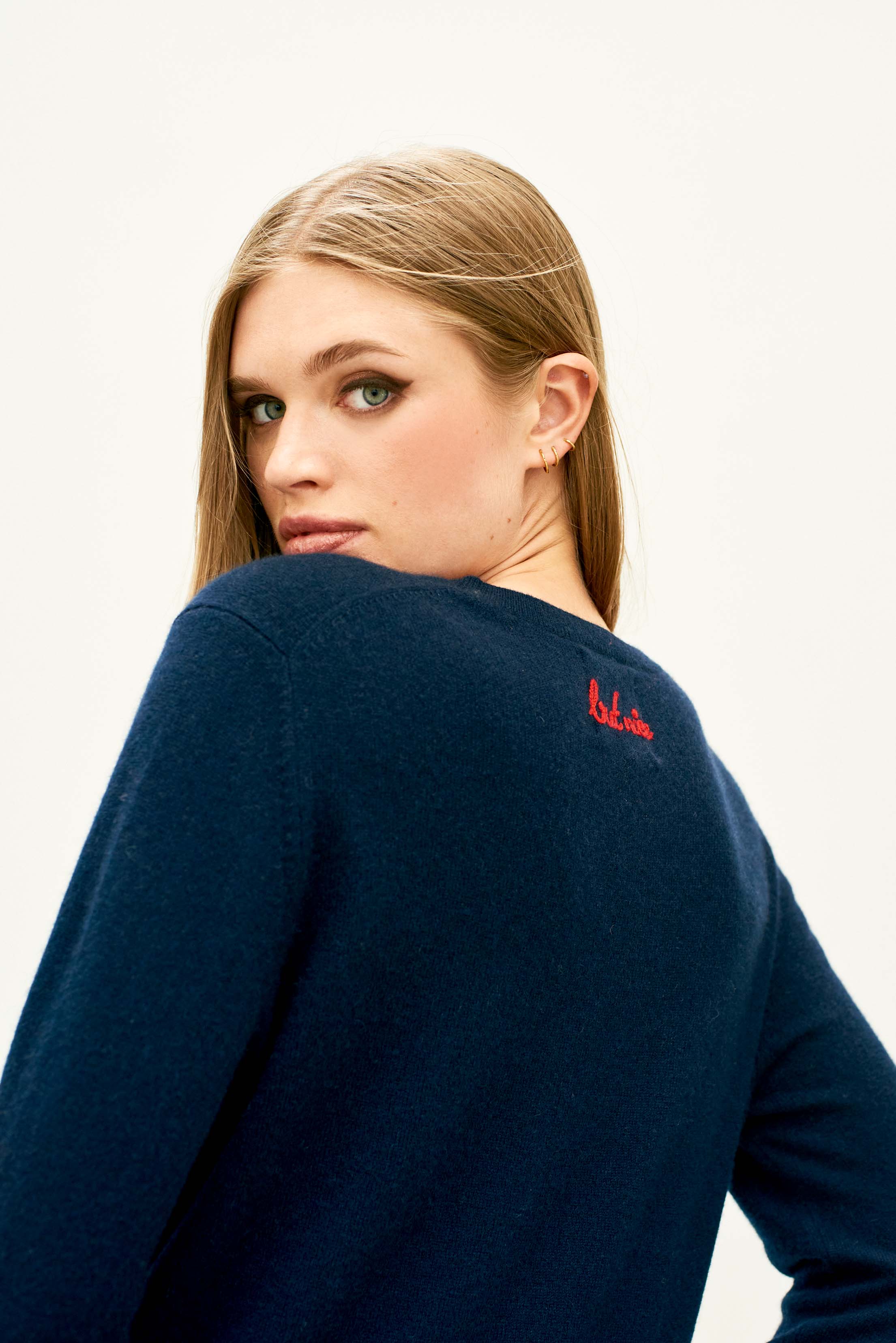 cashmere 'naughty' crew- navy