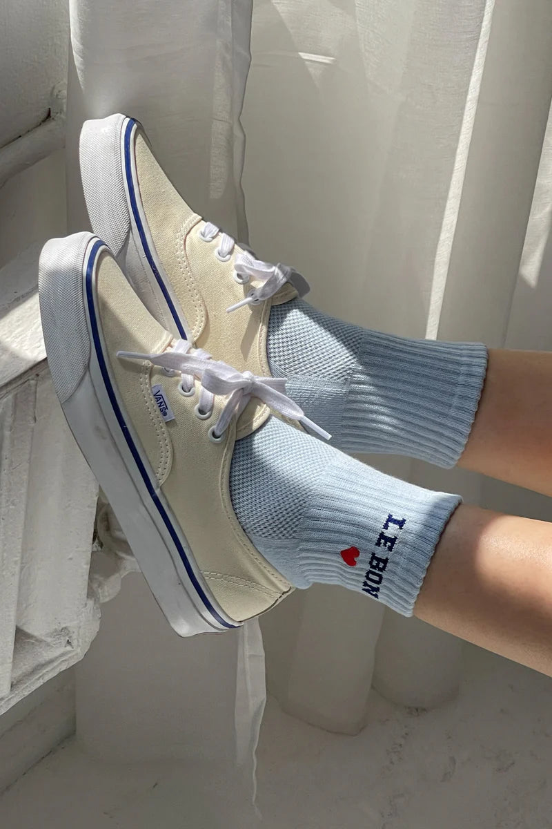 embroidered crew socks -sky