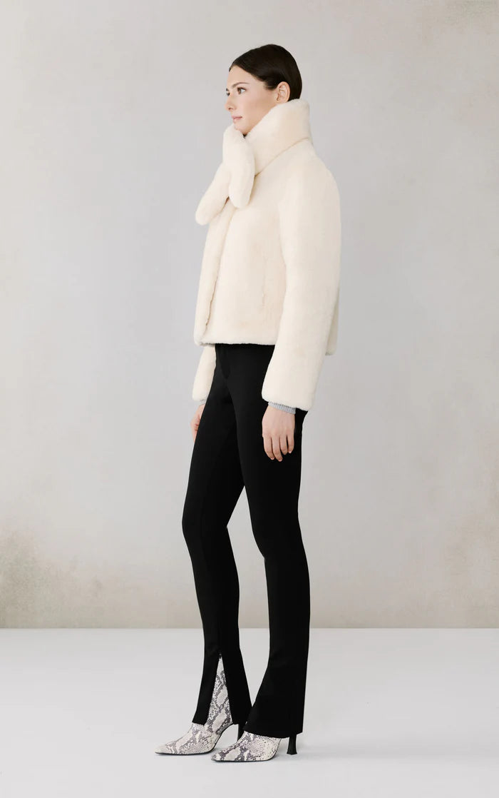 Kendell Faux fur - Powder