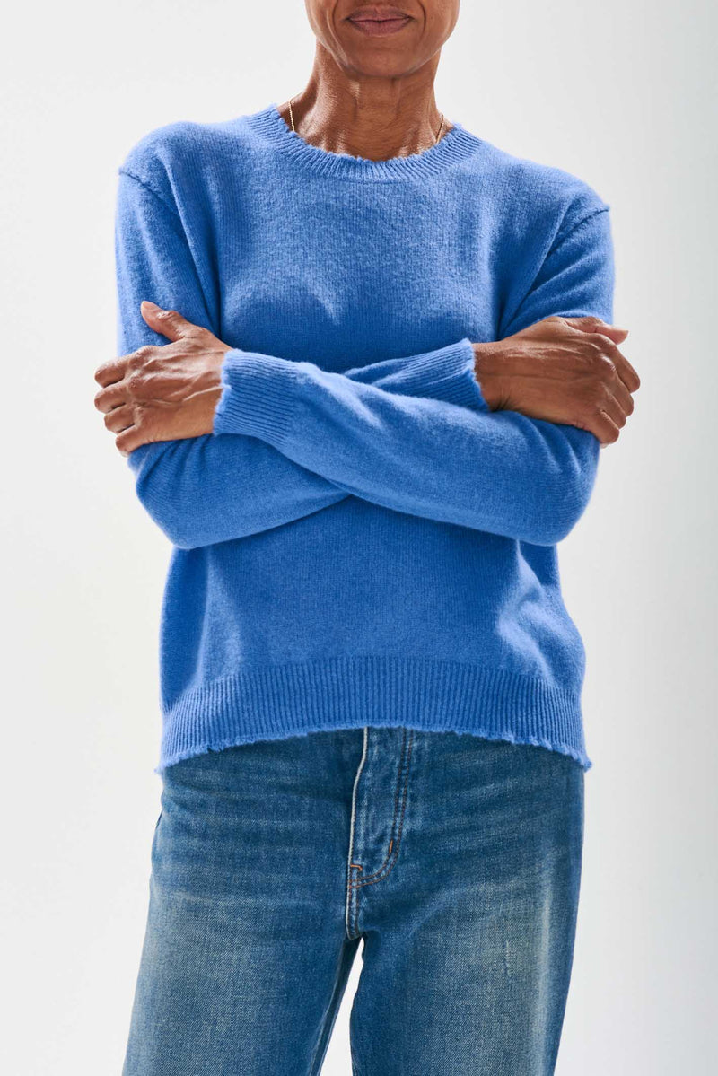 Cashmere distressed crew - Cornflower