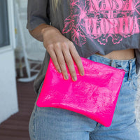 large zip- fluoro pink